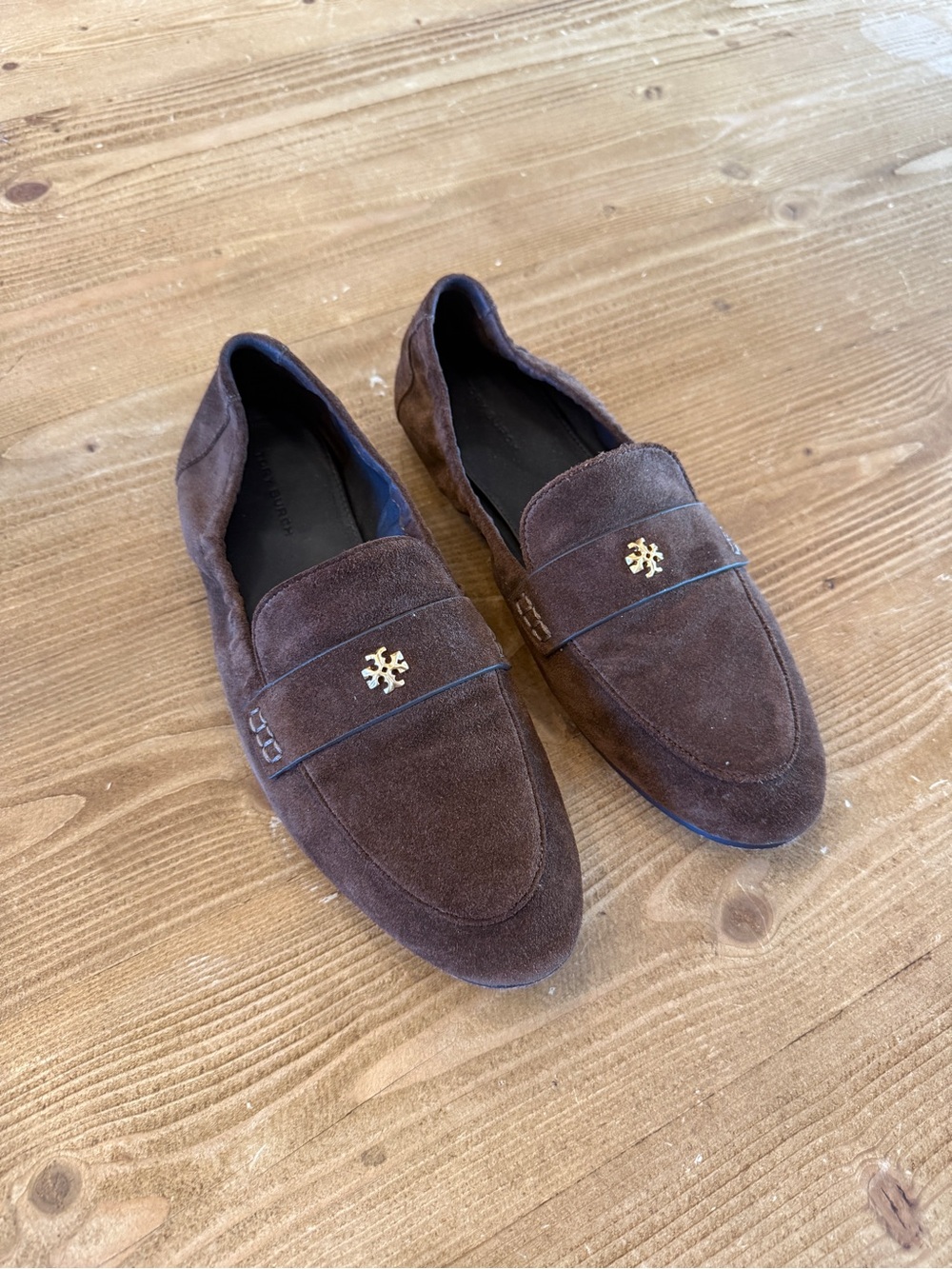Tory Burch Dark Cocoa Brown Suede Loafer - Size 9 - Picture 2 of 6